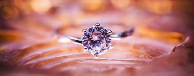Dostat zásnubní prsten ve snu: Co to znamená pro vás?