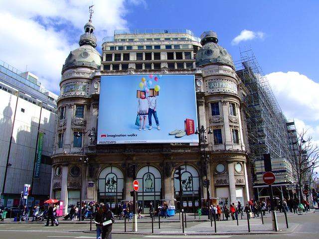 Plakat ve snu: Jak rozlišit uvolnění emocí od skryté bolesti?